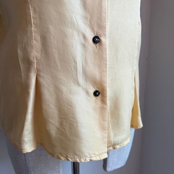 Express 100% Silk Button Front Blouse Butter Yellow XS - Picture 3 of 8